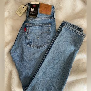 brand new high rise Levi’s jeans